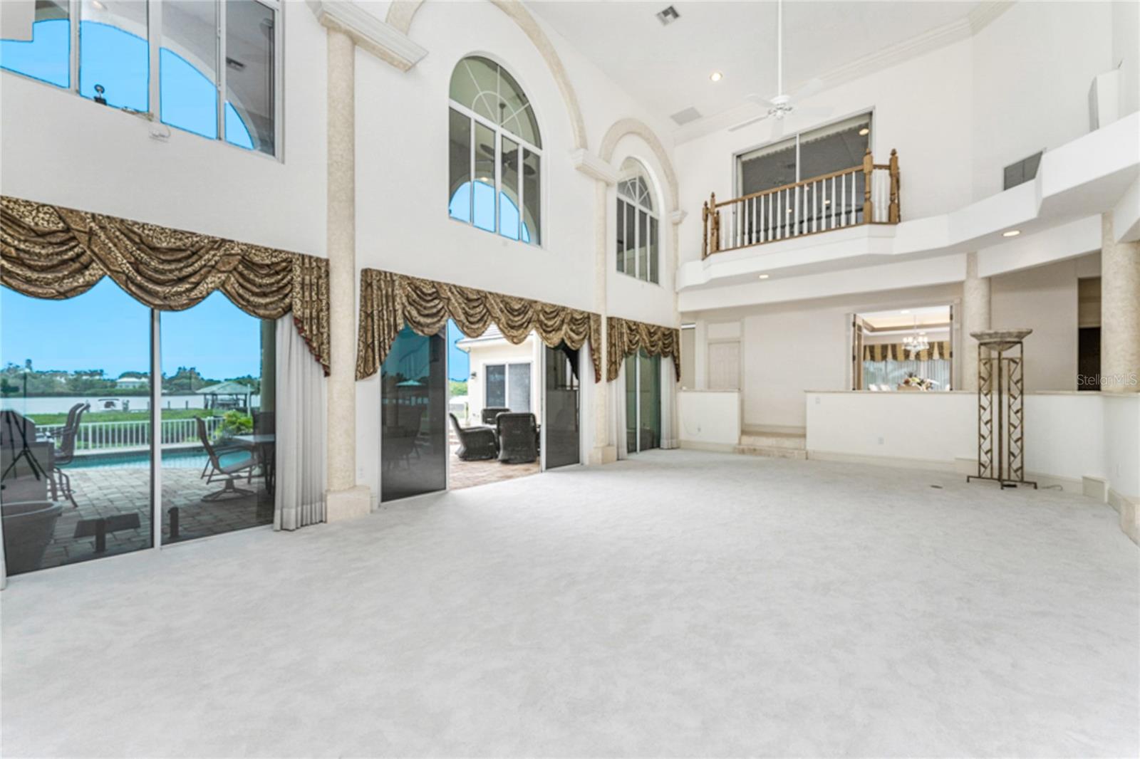 SORRENTO SHORES REPLAT - Residential