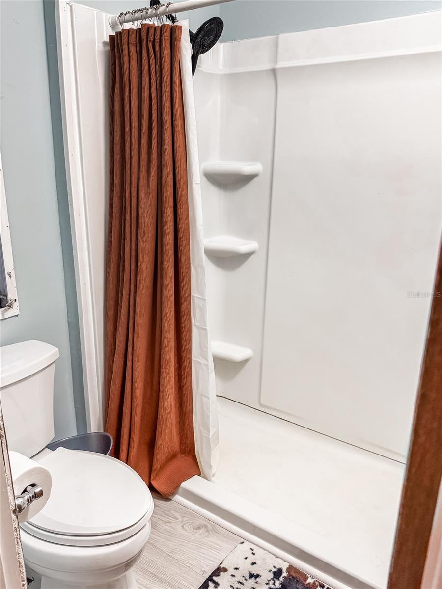SILVER SPGS CAMPSITES - Residential