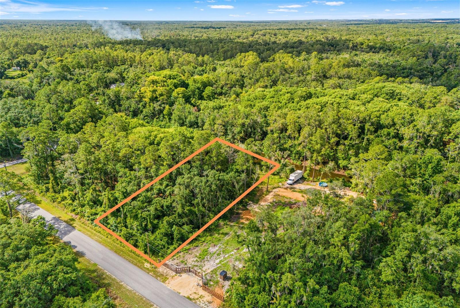 Vacant lot with no HOA, no deed restrictions, and no neighbors. Bring your plans, your animals, your garden and whatever you've been dreaming of. Paved road access and plenty of room to make it your own. Just a short drive to US-301 and I-75 with easy access to Tampa, Orlando, and The Villages. The Withlacoochee State Forest and Croom Wildlife Management Area are right around the corner for those who love the outdoors. Land in Hernando County is moving quickly! Grab this one before someone else does!
