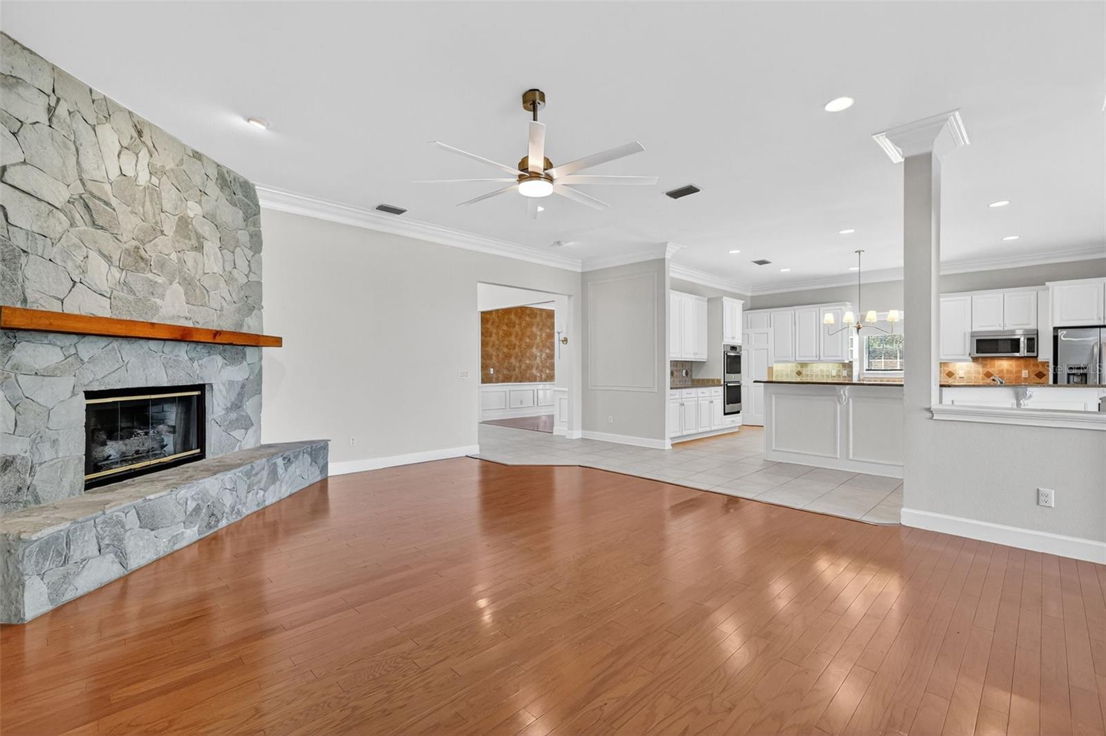 COUNTRY CLUB MOUNT DORA - Residential