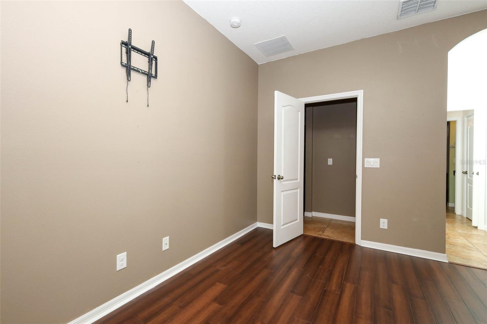 SADDLEBROOK SUB - Residential