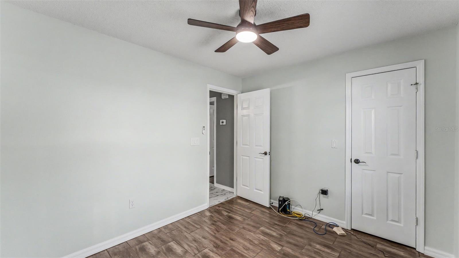 QUEENS COVE PH 02 - Residential