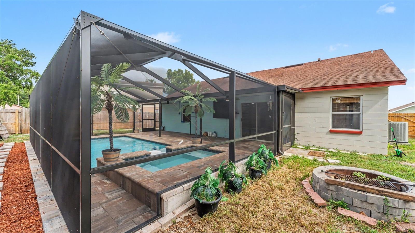 QUEENS COVE PH 02 - Residential