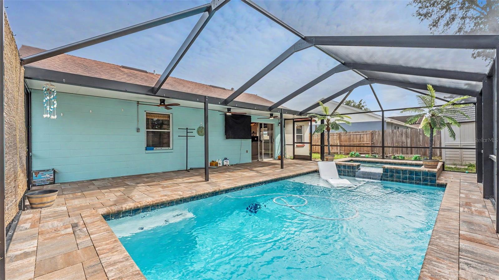 QUEENS COVE PH 02 - Residential