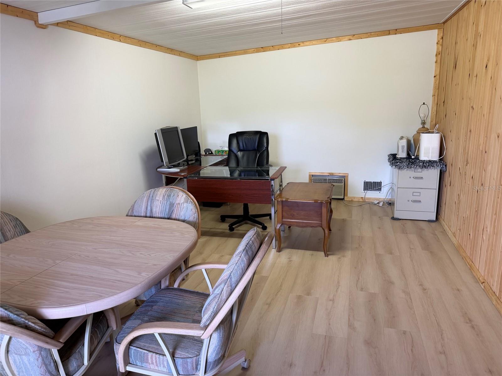 ZELLWOOD STATION COOP MH PARK - Residential