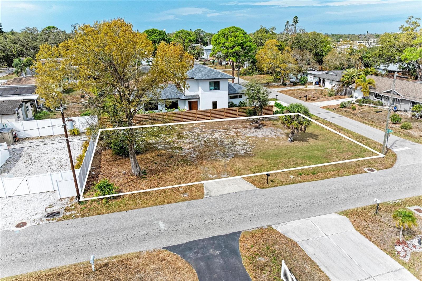 HYDE PARK TERRACE - Residential