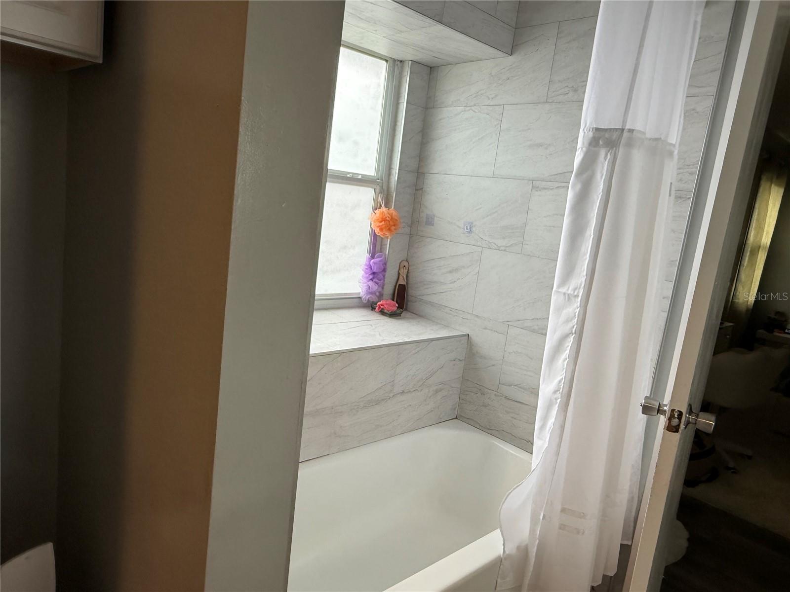 SILVER RIDGE PH 01 - Residential