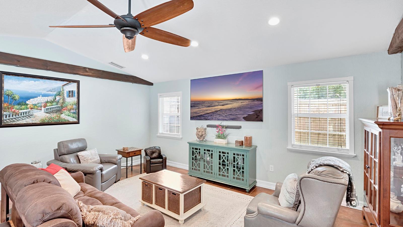 LAKE SEARCY SHORES - Residential
