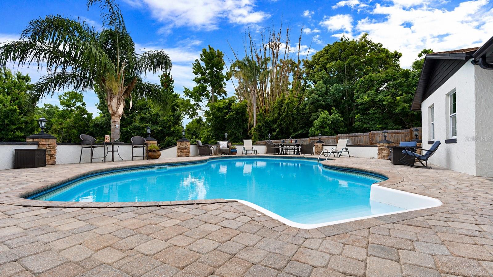 LAKE SEARCY SHORES - Residential