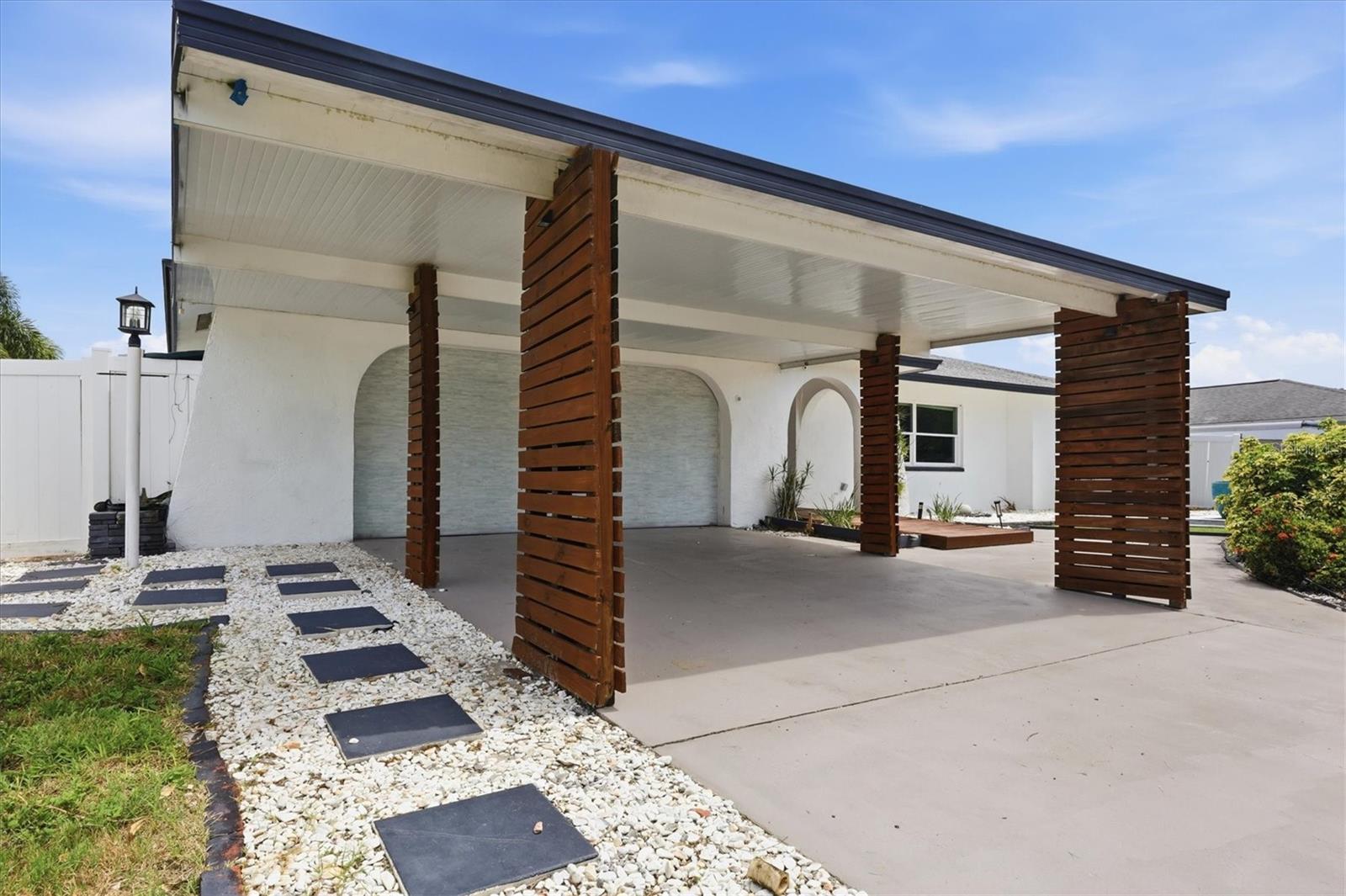 BENEVA PARK - Residential