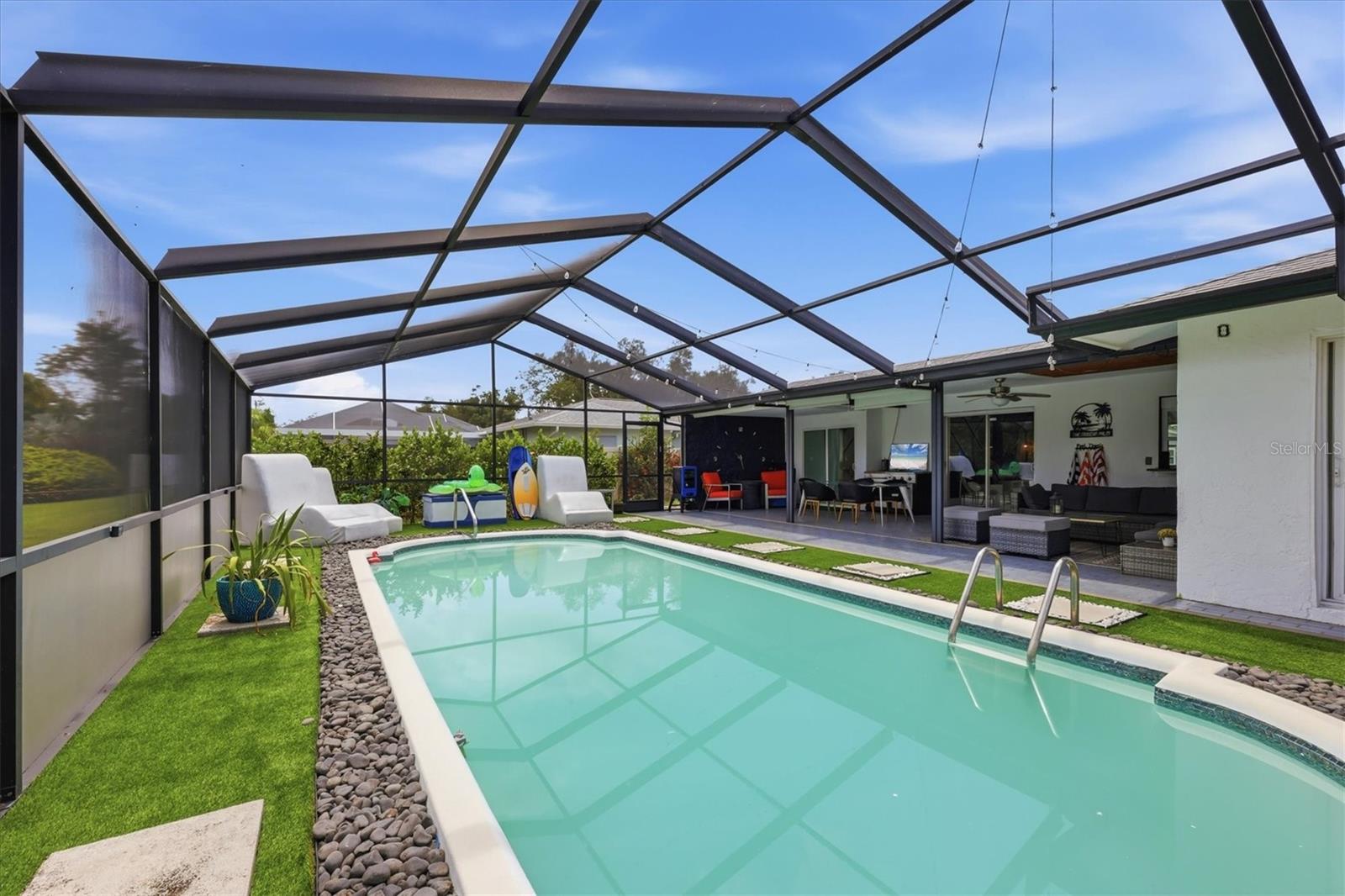 BENEVA PARK - Residential