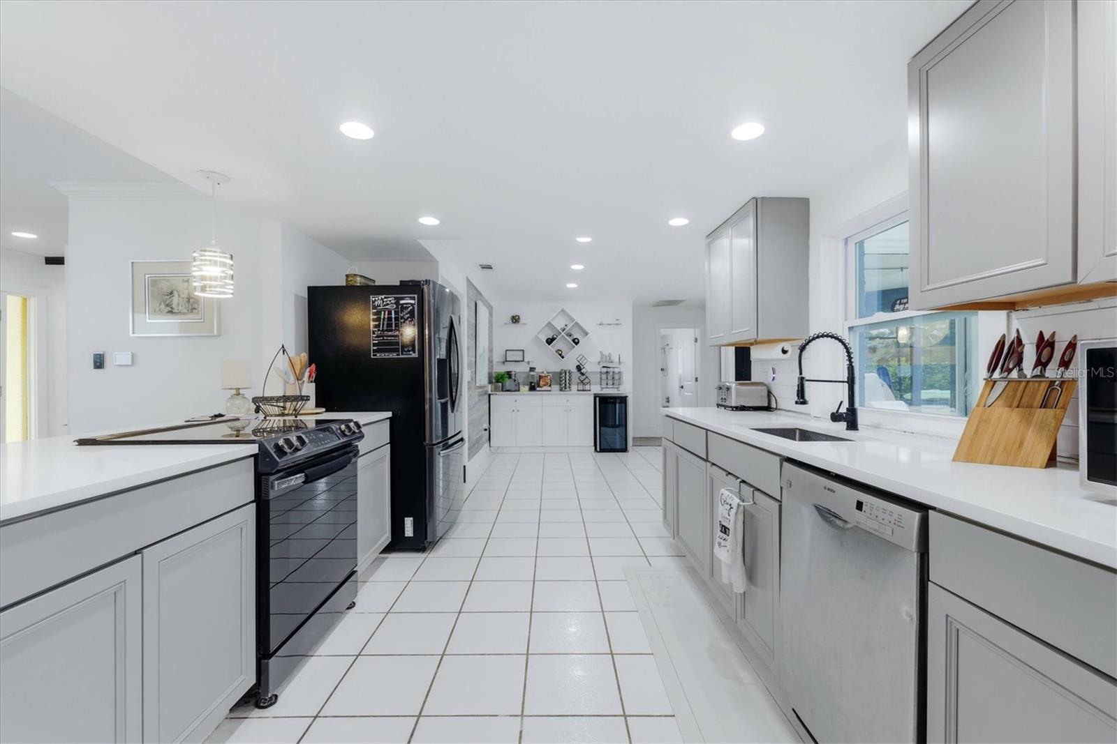 BENEVA PARK - Residential