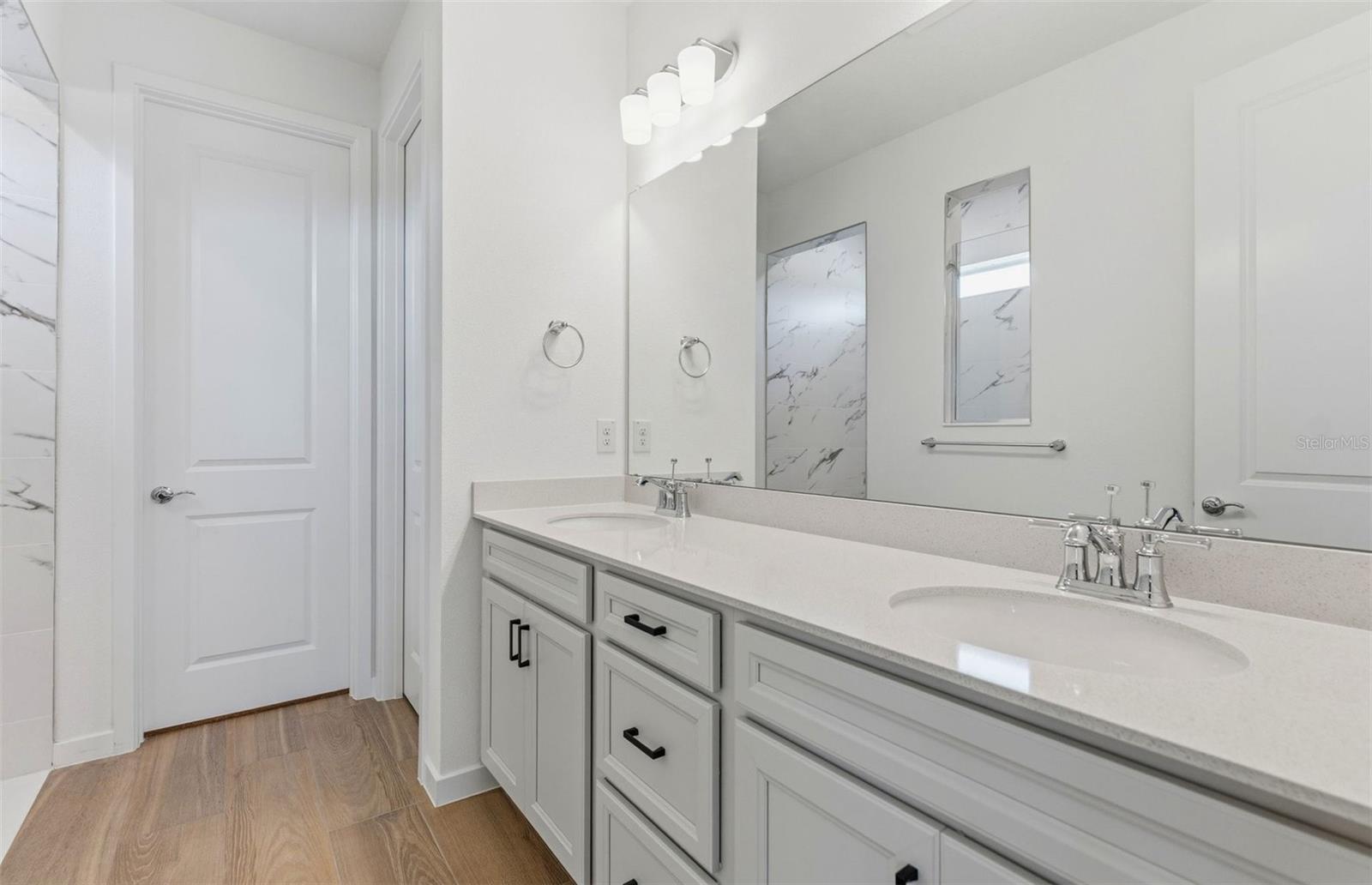 RIVERWOOD ESTATES PHASE 1A - Residential