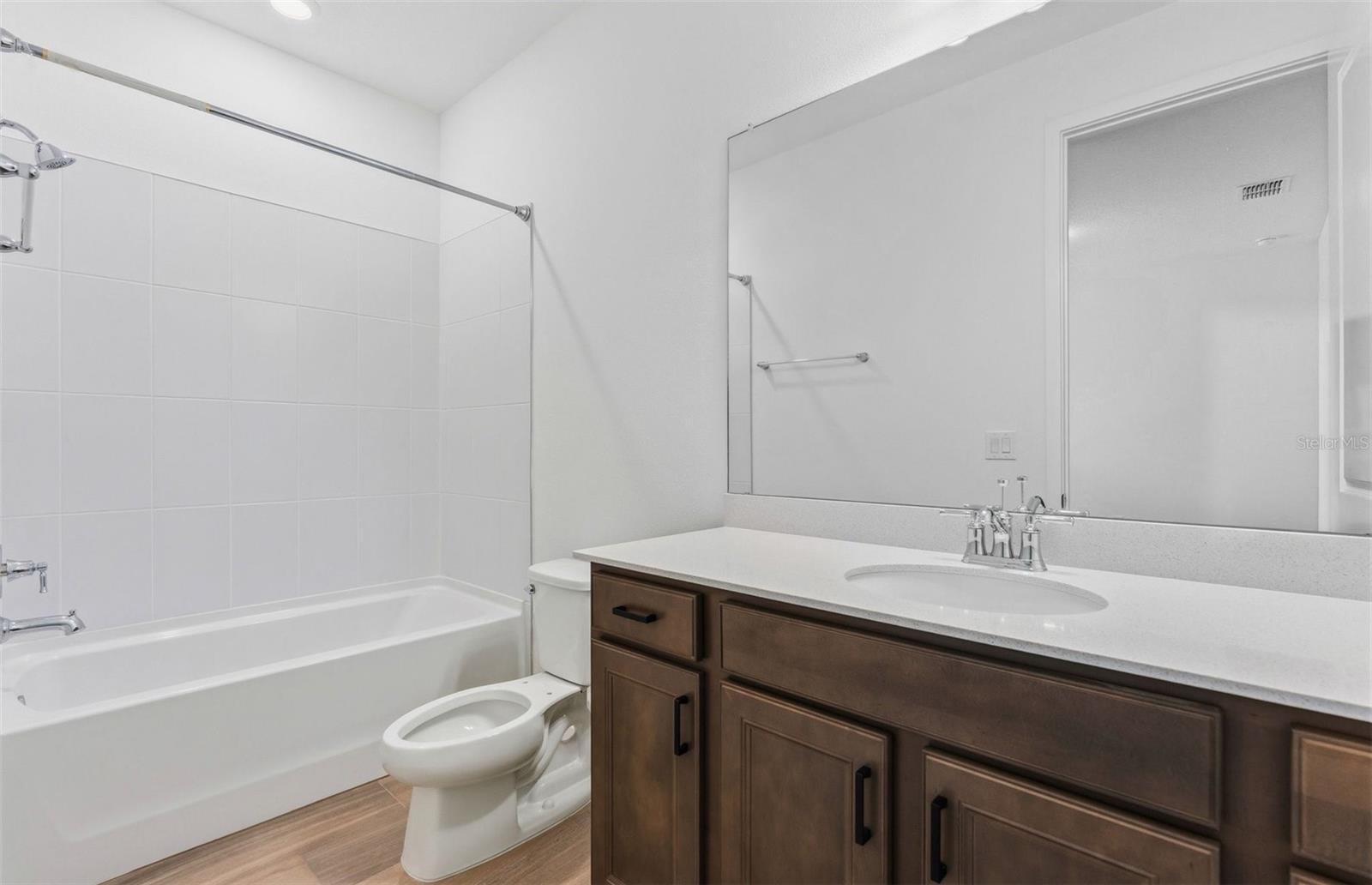 RIVERWOOD ESTATES PHASE 1A - Residential