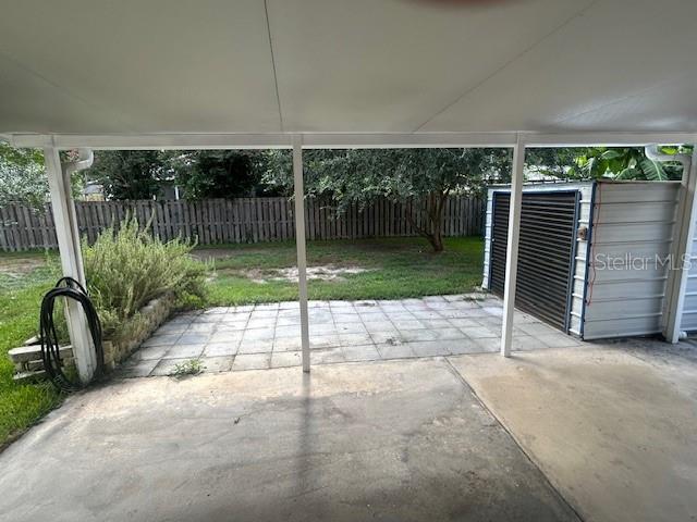 SPRINGTREE V - Residential