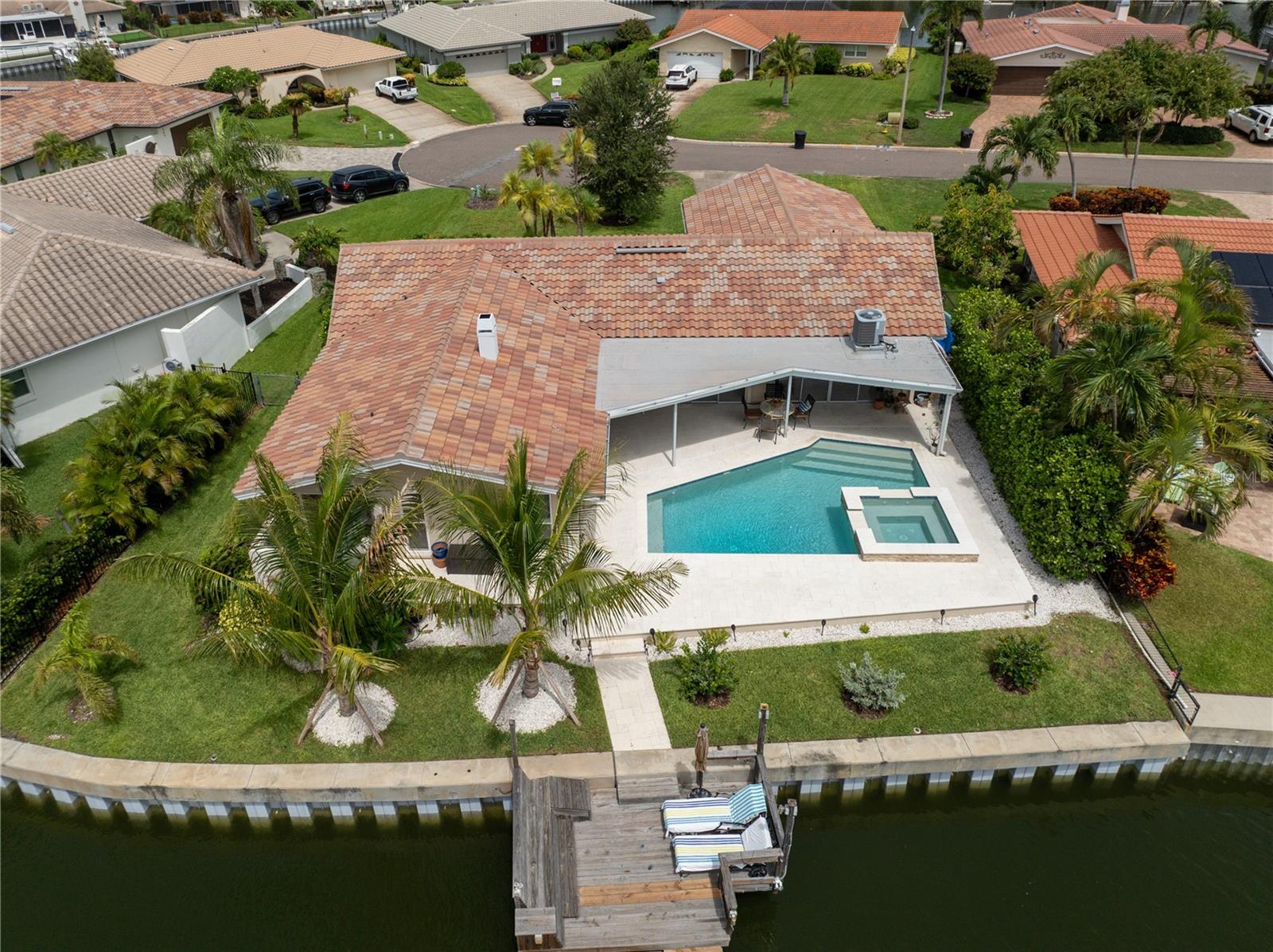 Experience the ultimate Florida waterfront lifestyle in the highly desirable Venetian Isles. This beautiful
maintained 4 Bedroom, 3 bath home offers specious living, breath taking water views, and the perfect setting
for entertaining or relaxing. Step outside to your private backyard oasis featuring a sparkling pool, spa,dock
and waterfront access.to Tampa Bay. This home is ideal for boating, fishing or simply enjoying sunrises.
Inside, you'll find a thoughtfully designed floor plan with generous living spaces, abundant natural light and
comfortable accommodations for family and guests. Located just minutes from vibrant downtown st.
Petersburg, Venetian isles is known for its deep -water canals, private waterfront homes, and exceptional
boating. This is a rare opportunity to own a slice of paradise where luxury, comfort, and the Florida lifestyle
come together.
