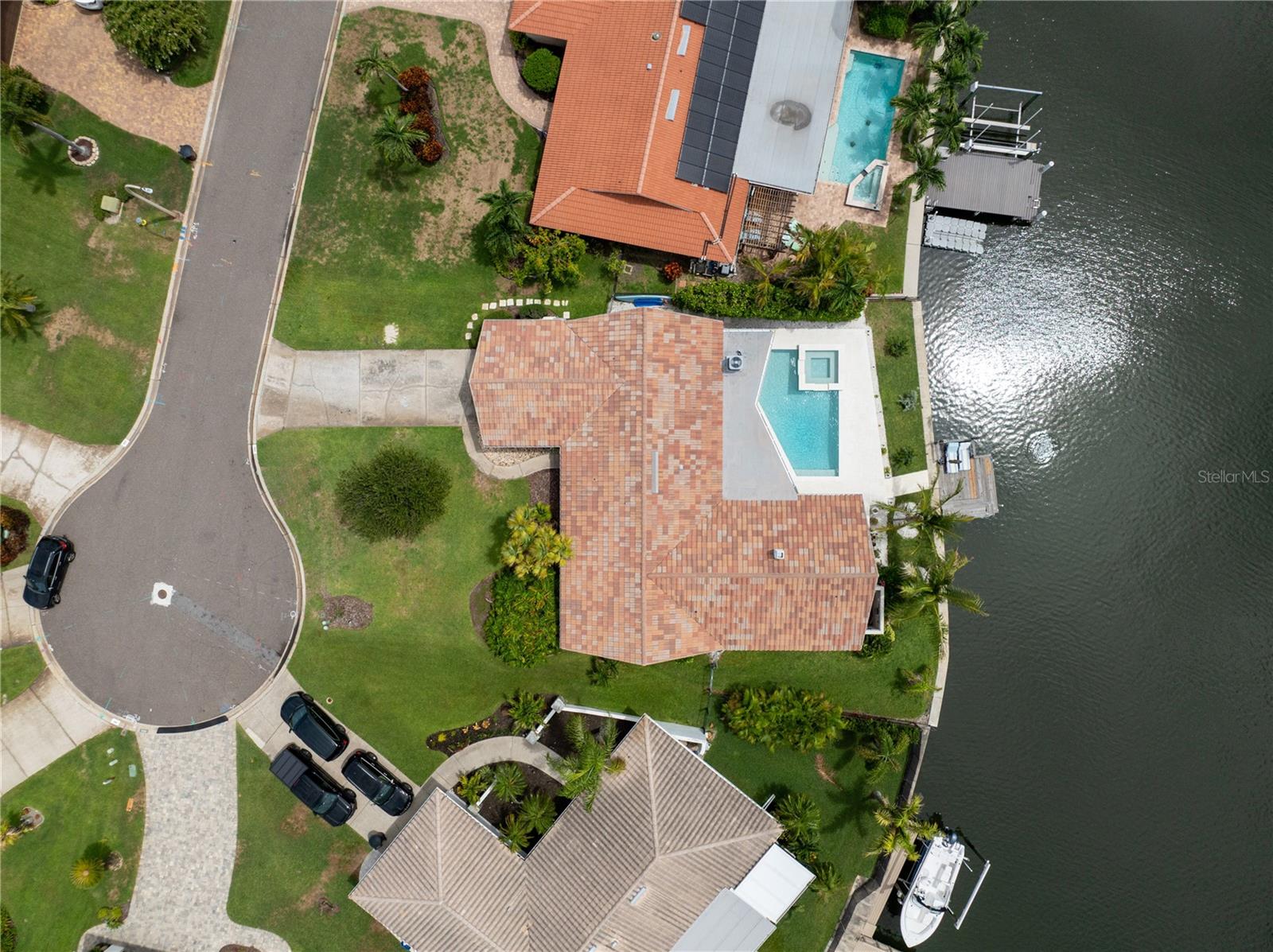 VENETIAN ISLES - Residential