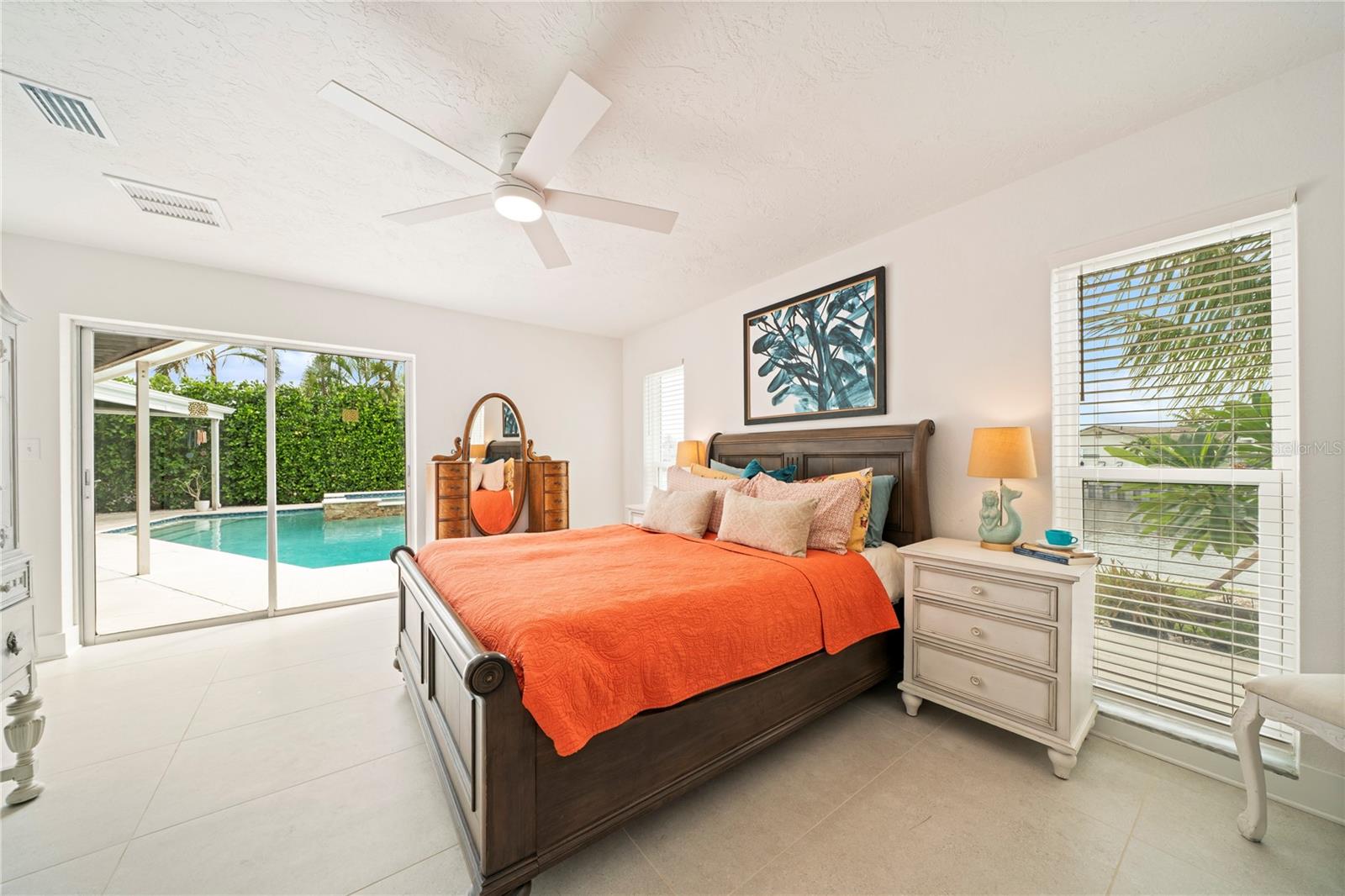 VENETIAN ISLES - Residential