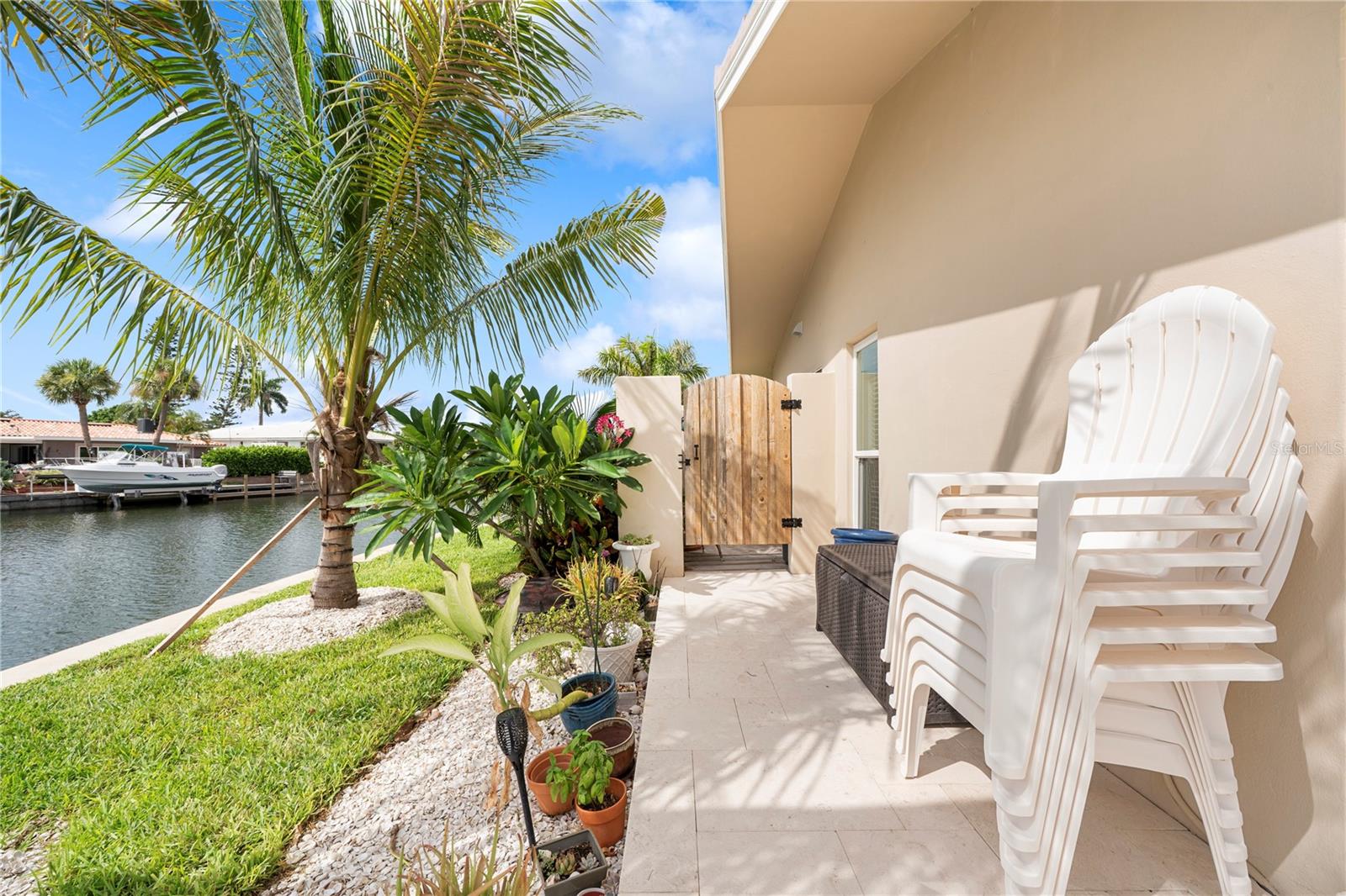 VENETIAN ISLES - Residential