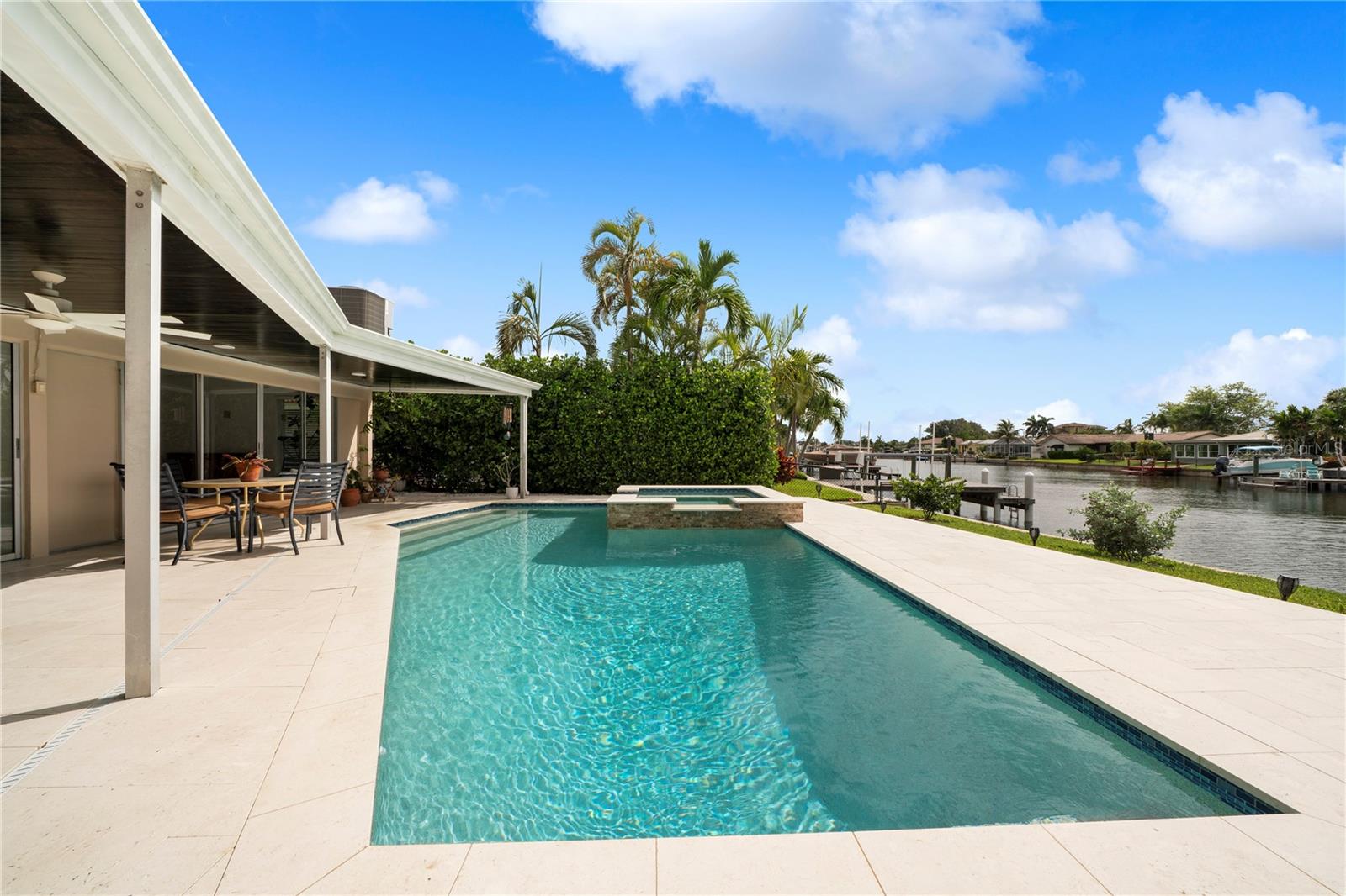 VENETIAN ISLES - Residential