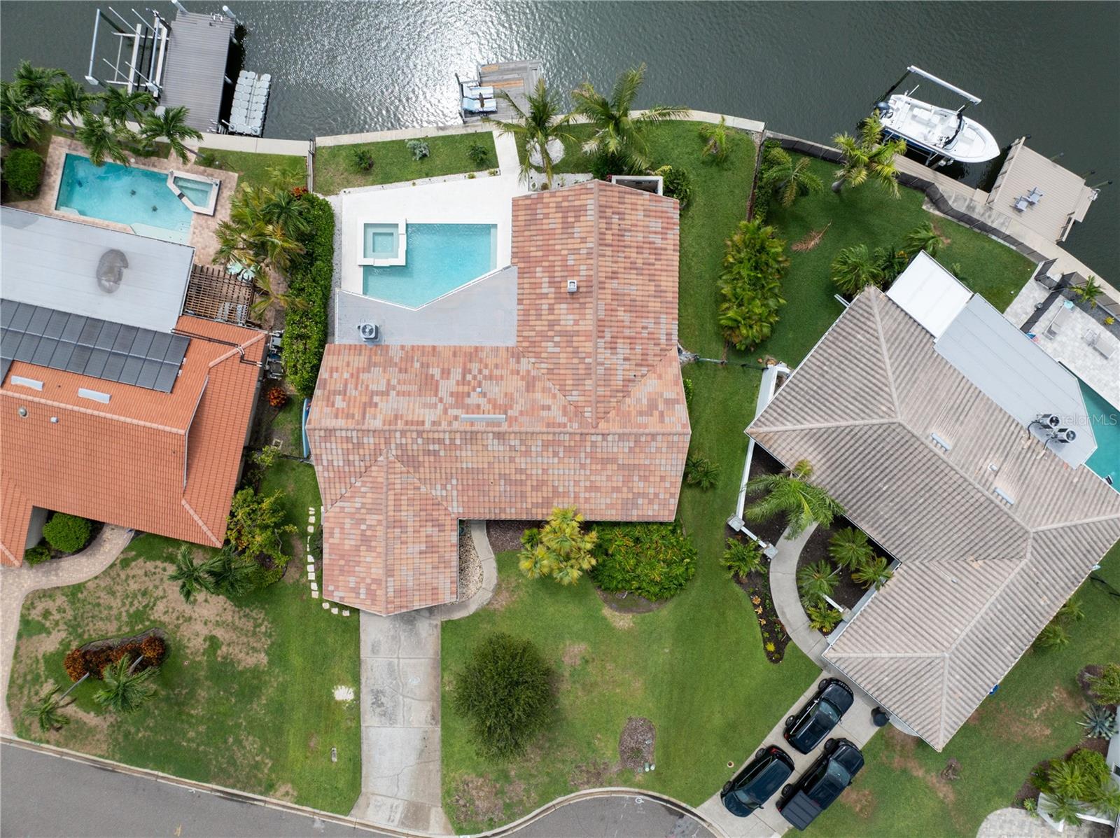 VENETIAN ISLES - Residential