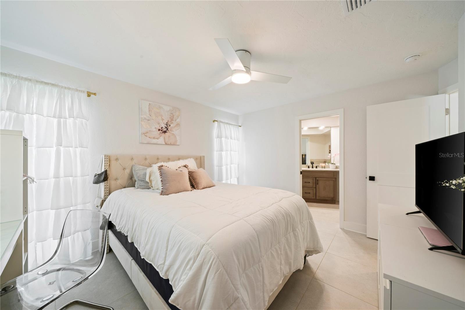 VENETIAN ISLES - Residential