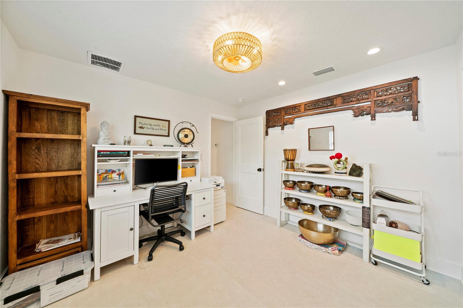 VENETIAN ISLES - Residential