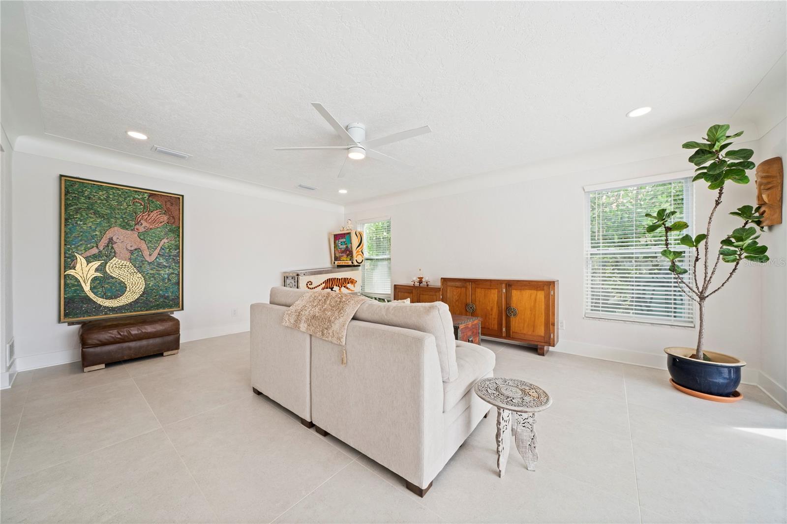 VENETIAN ISLES - Residential