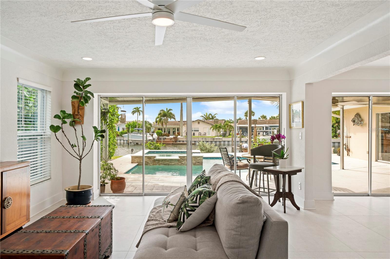 VENETIAN ISLES - Residential