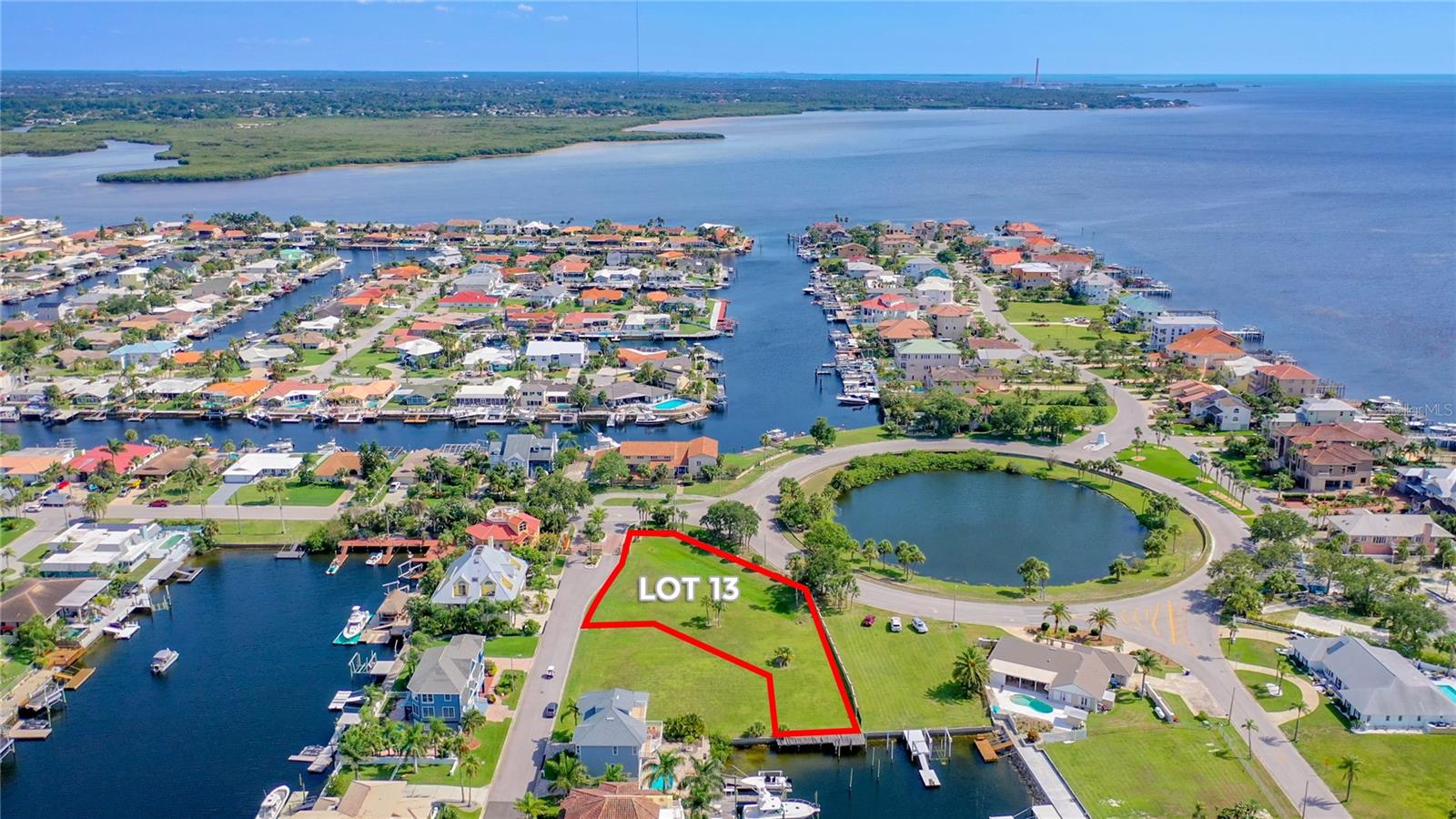 SCHOONER PLACE - Land