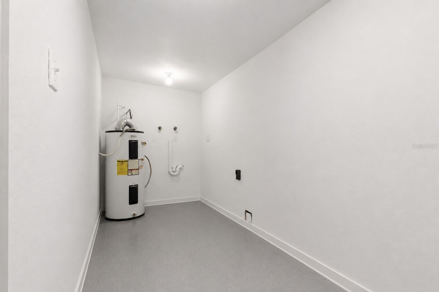 PLANTATION ESTATES UNIT 2 - Residential