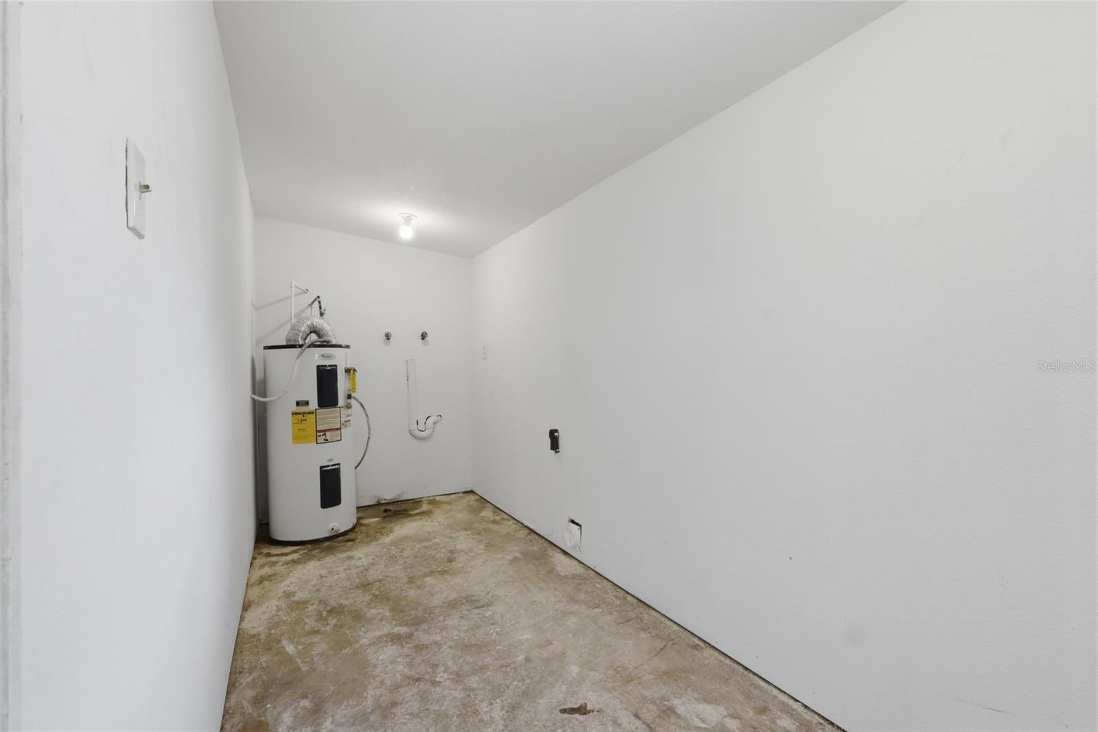 PLANTATION ESTATES UNIT 2 - Residential