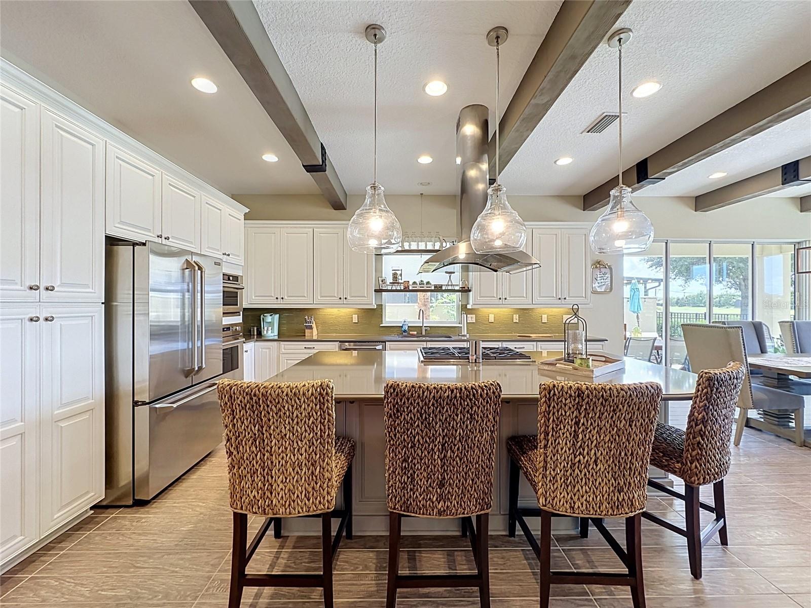 CASCADES OF GROVELAND (TRILOGY) - Residential