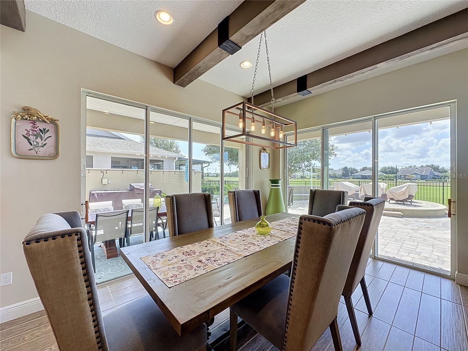 CASCADES OF GROVELAND (TRILOGY) - Residential