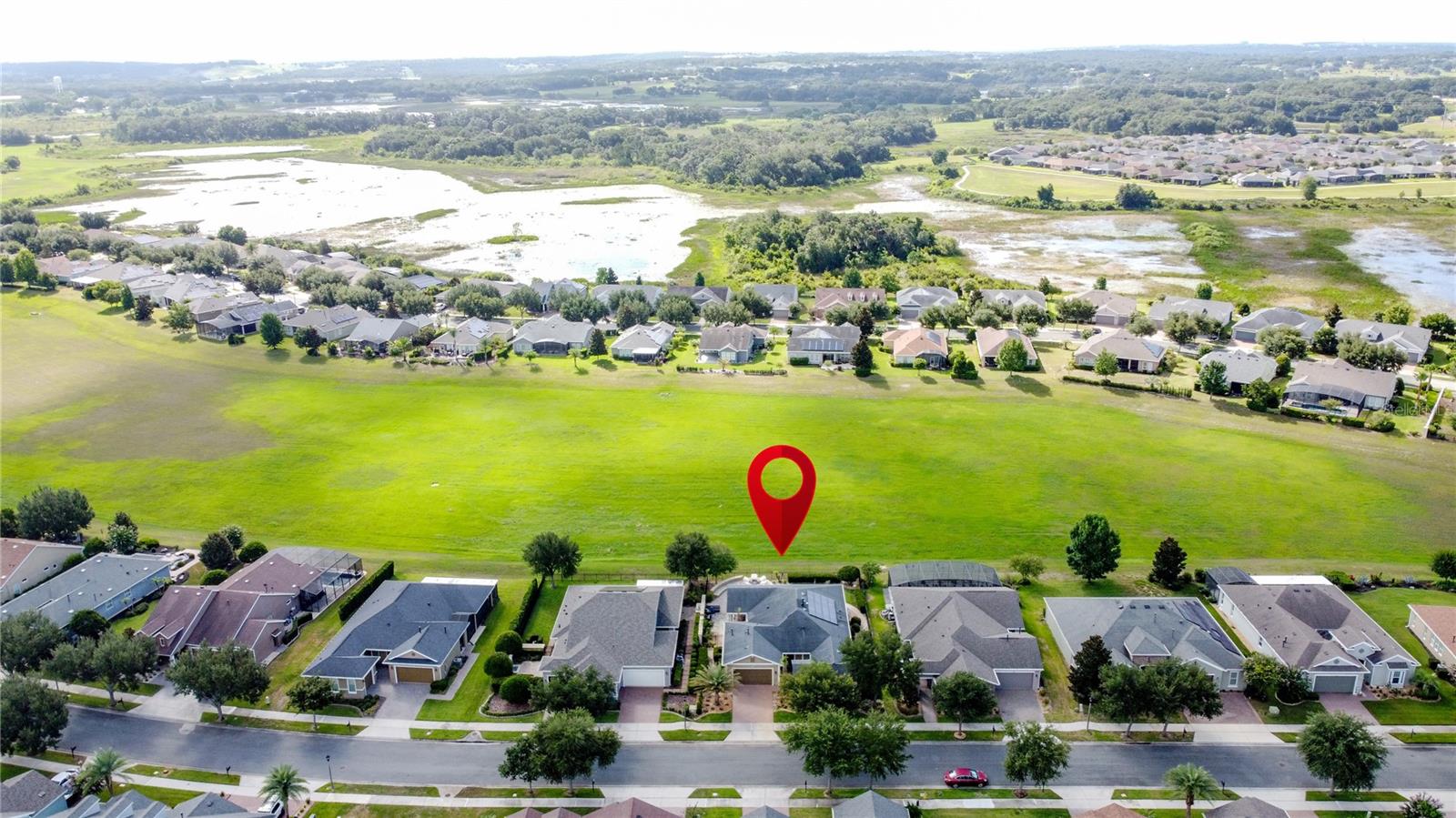 CASCADES OF GROVELAND (TRILOGY) - Residential