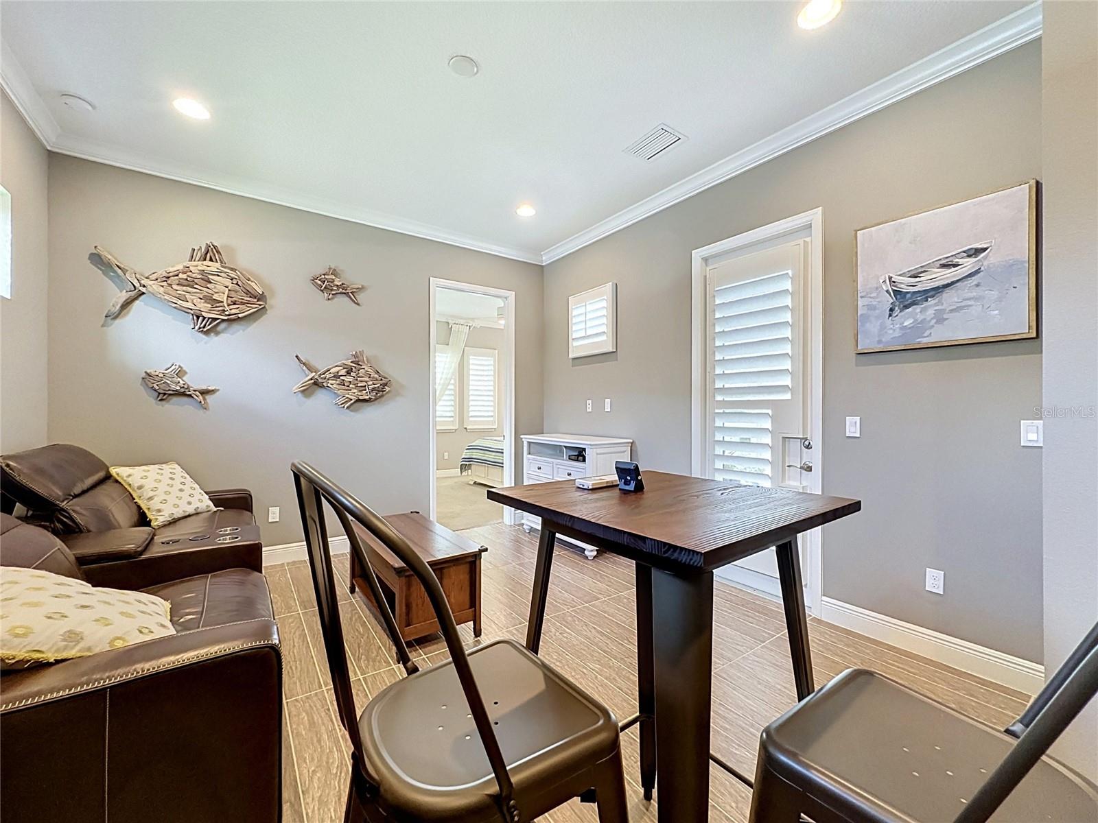 CASCADES OF GROVELAND (TRILOGY) - Residential