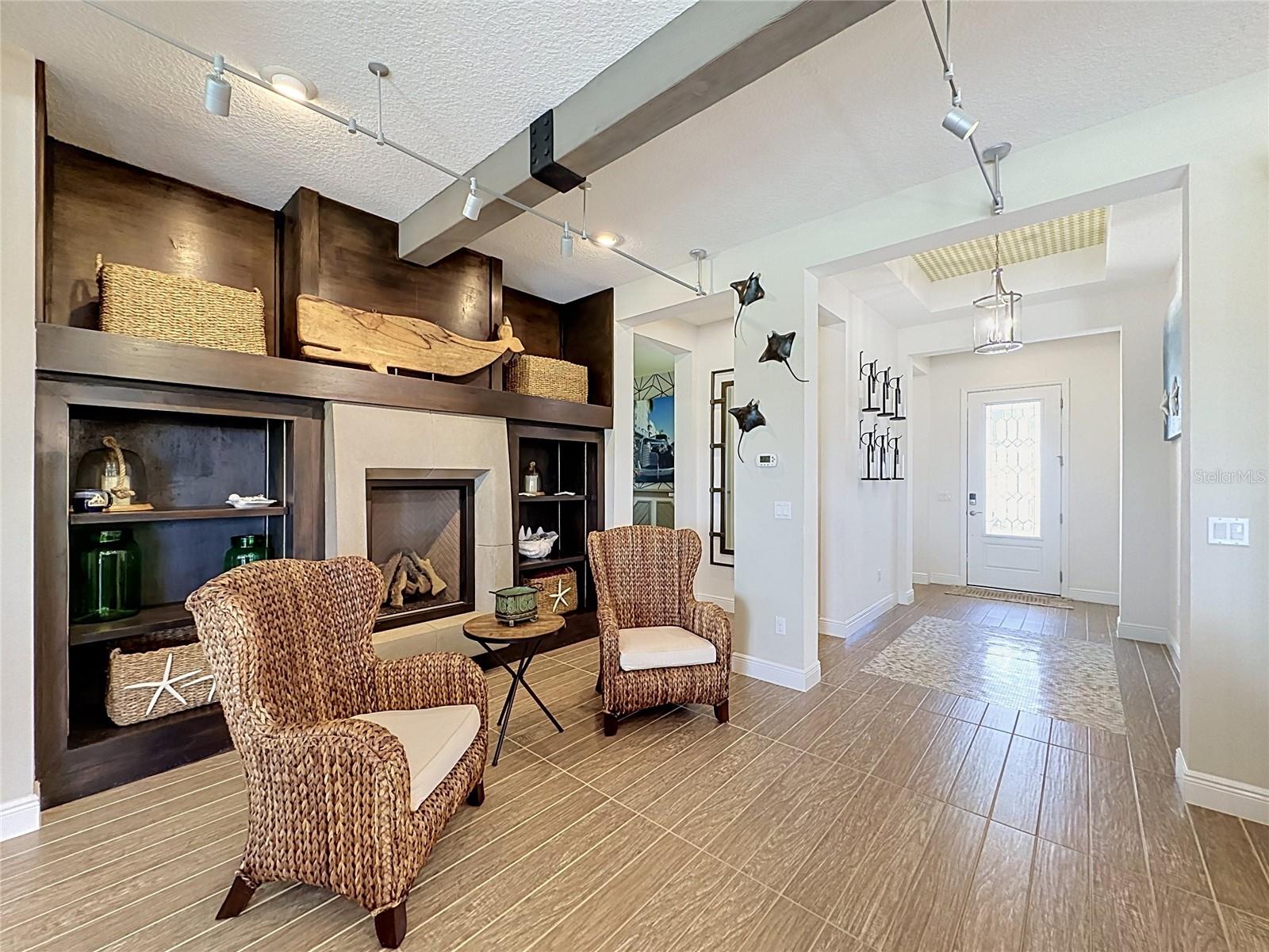 CASCADES OF GROVELAND (TRILOGY) - Residential