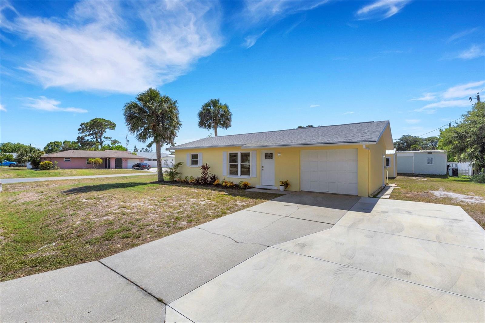 SOUTH VENICE UNIT 55 - Residential