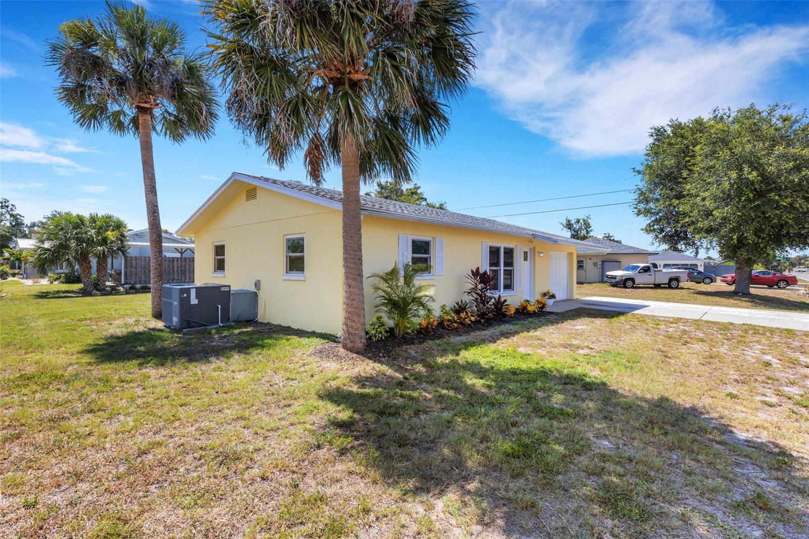 SOUTH VENICE UNIT 55 - Residential