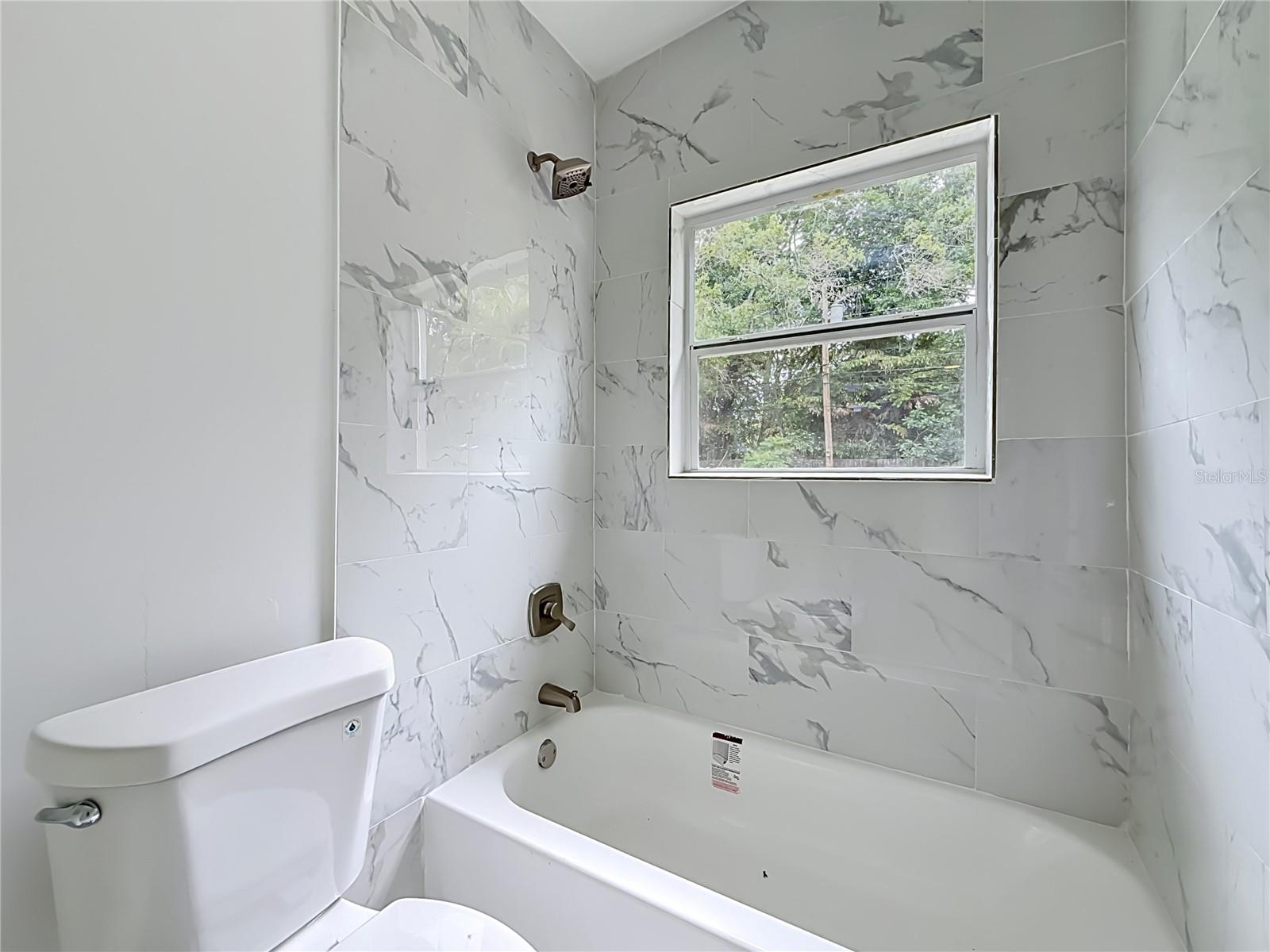 CHESTER VILLA - Residential