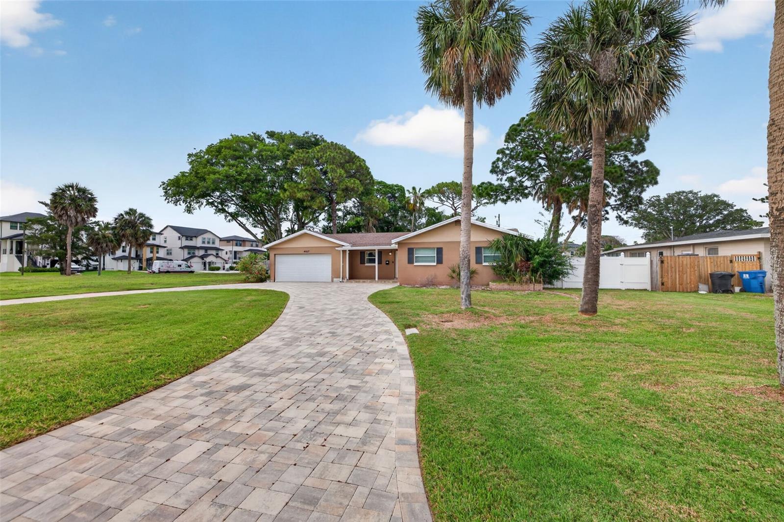SHORE ACRES OVERLOOK SEC - Residential