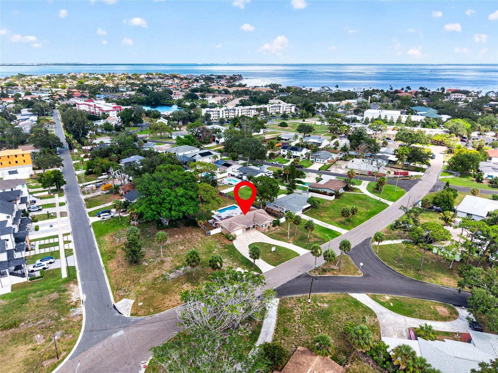 SHORE ACRES OVERLOOK SEC - Residential