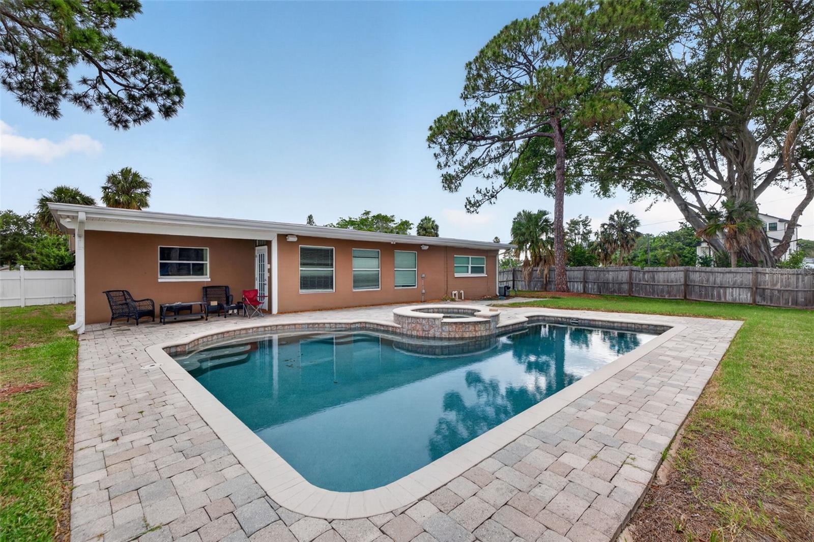SHORE ACRES OVERLOOK SEC - Residential