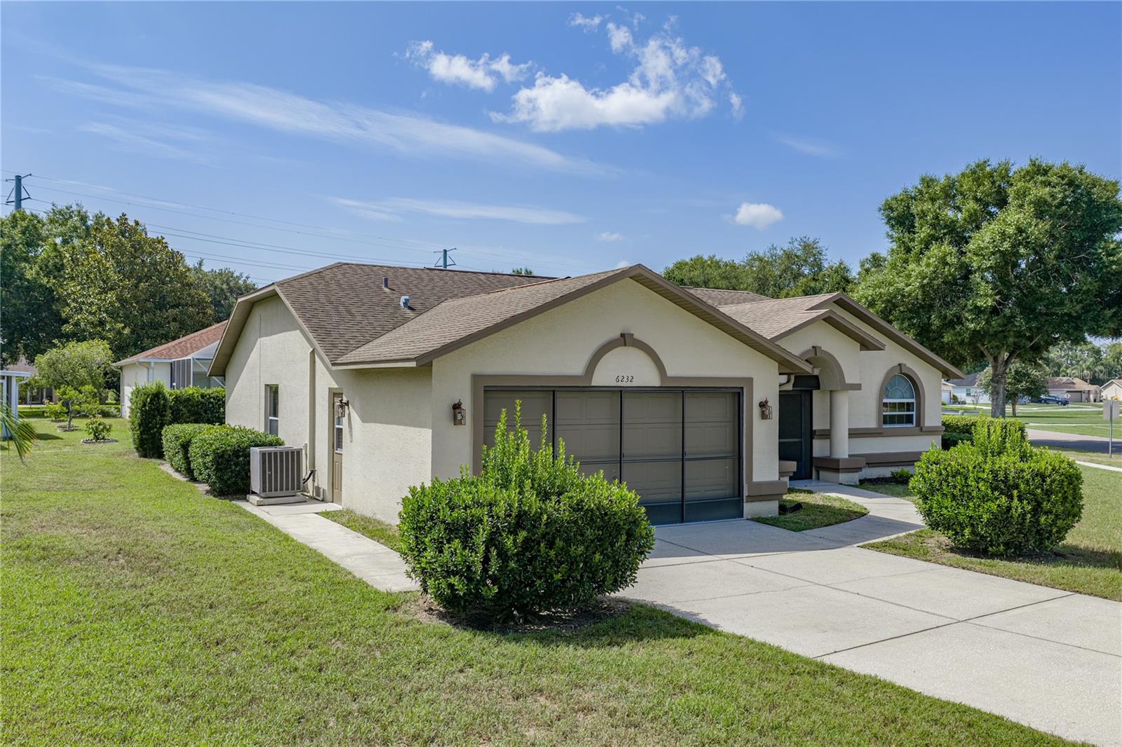 SILVER OAKS PH 01 - Residential