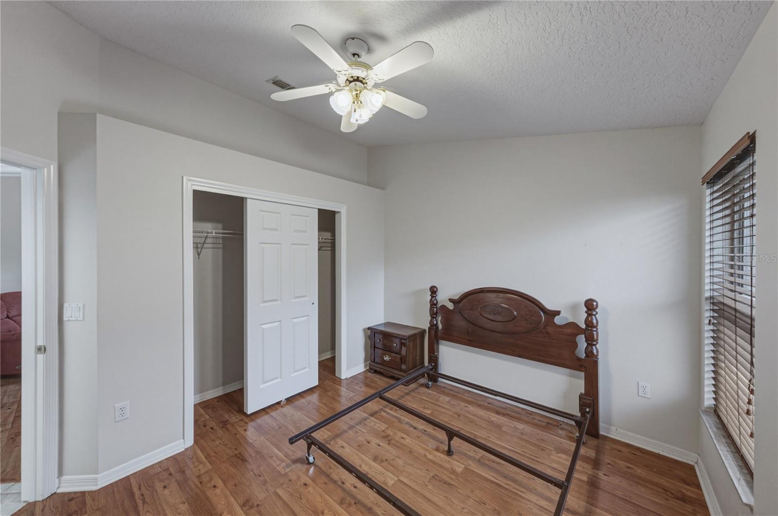 SILVER OAKS PH 01 - Residential