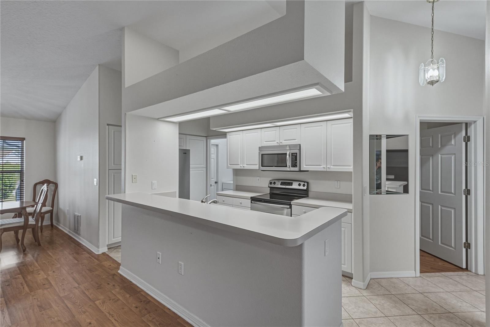 SILVER OAKS PH 01 - Residential