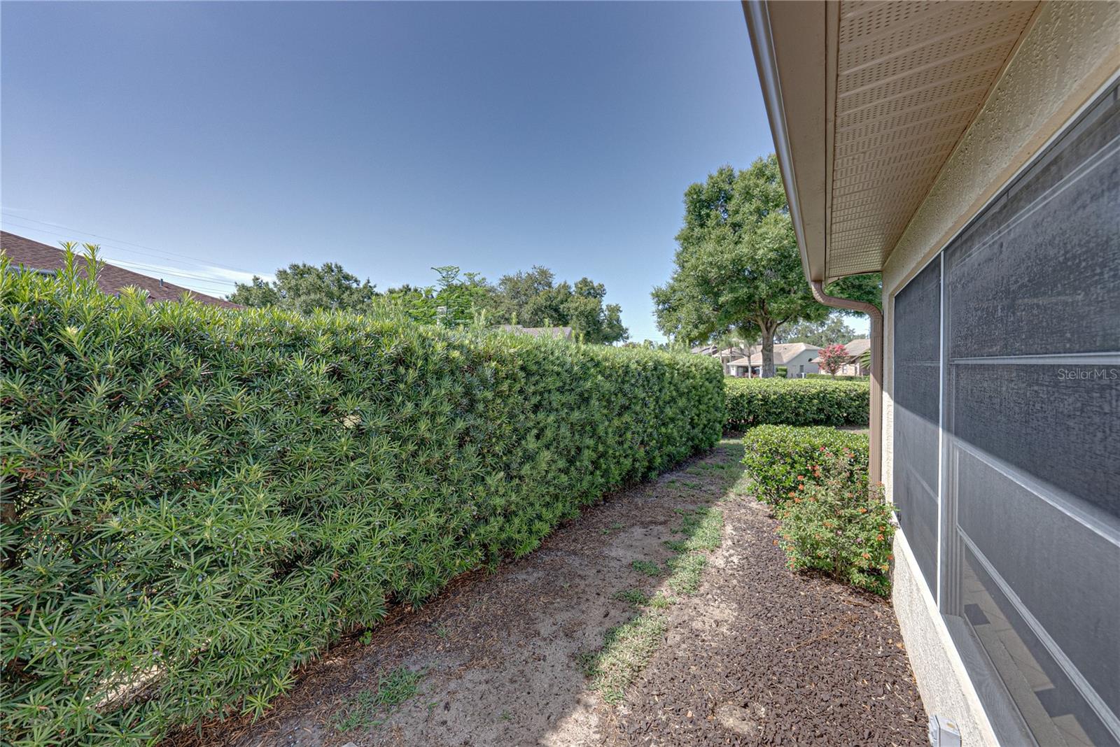 SILVER OAKS PH 01 - Residential