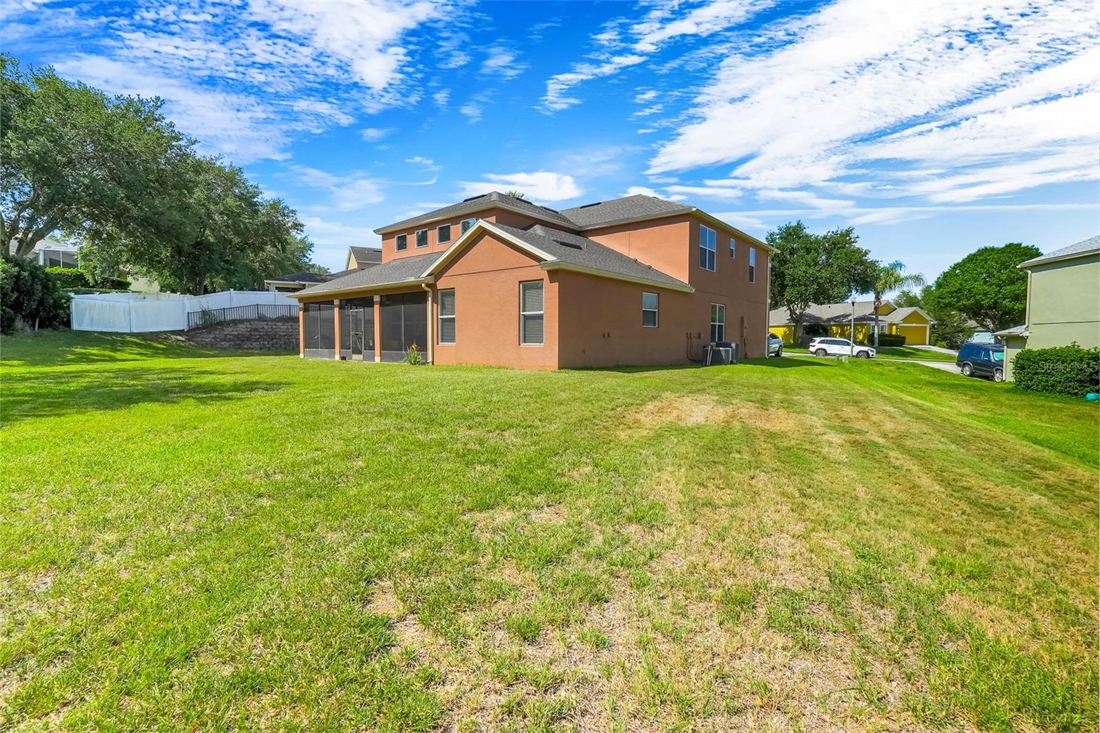 OVERLOOK AT LAKE LOUISA PH 02 - Residential
