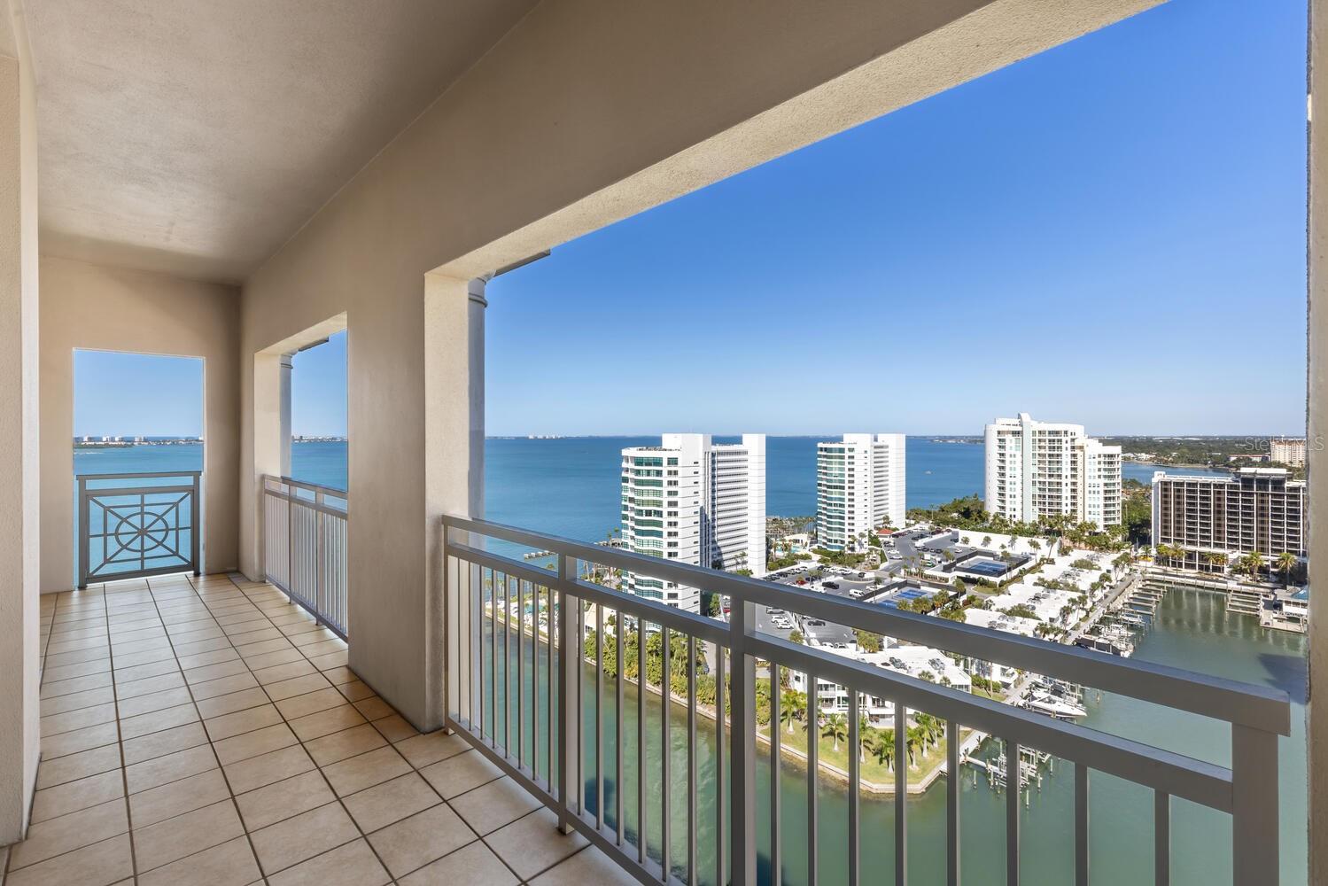 RESIDENCES AT THE RITZ CARLTON - Residential