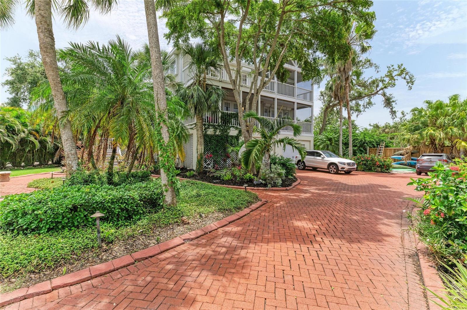 FISHERMENS BAY - Residential